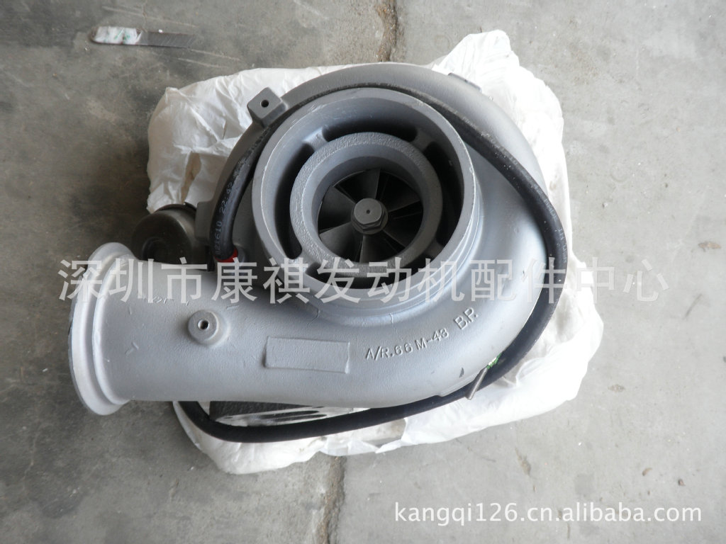 供应底特律S60发动机泵车工程机械配件/增压器23535348