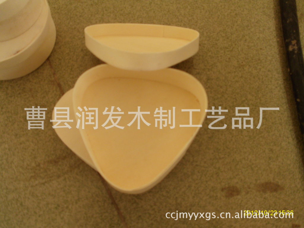 厂家供应树皮木盒 杨木树皮木盒 三角形树皮木盒