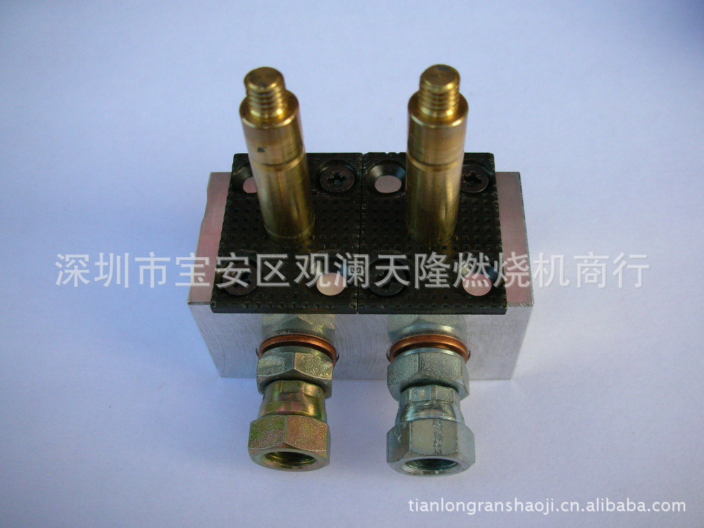 销售Bentone百通B50燃烧机油路分布器