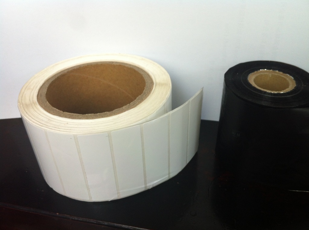 利川市艾利亮白PET标签印刷厂MZ0363阻燃聚酯标签VTM-0 UL94认证