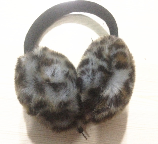 厂家供应各种保暖耳套/兔毛耳套/狐狸毛耳套、高档毛绒护耳套(图)
