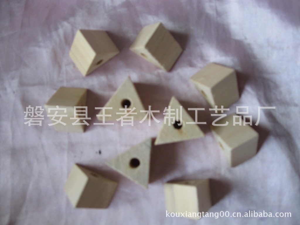 工厂批发儿童益智早教榉木磨牙棒 卡通动物玩具 简约木制磨牙玩具