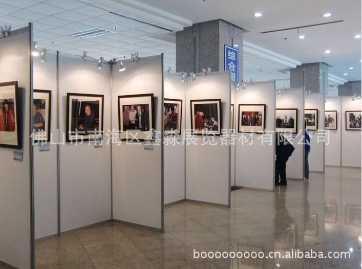 ��ѧ��ҵ��Ʒ��̳չʾչ��ѧУ�黭�ֻ�չ��������ֱ���۵�����