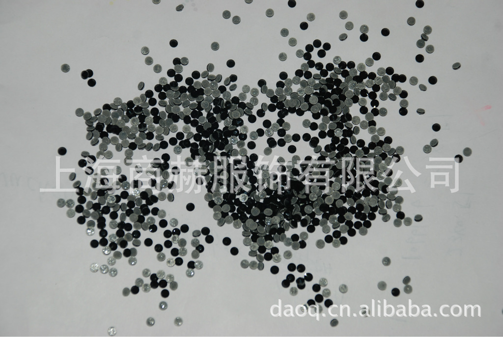 厂家供应捷克钻仿捷克钻烫钻 服装布料烫钻布贴烫钻批发