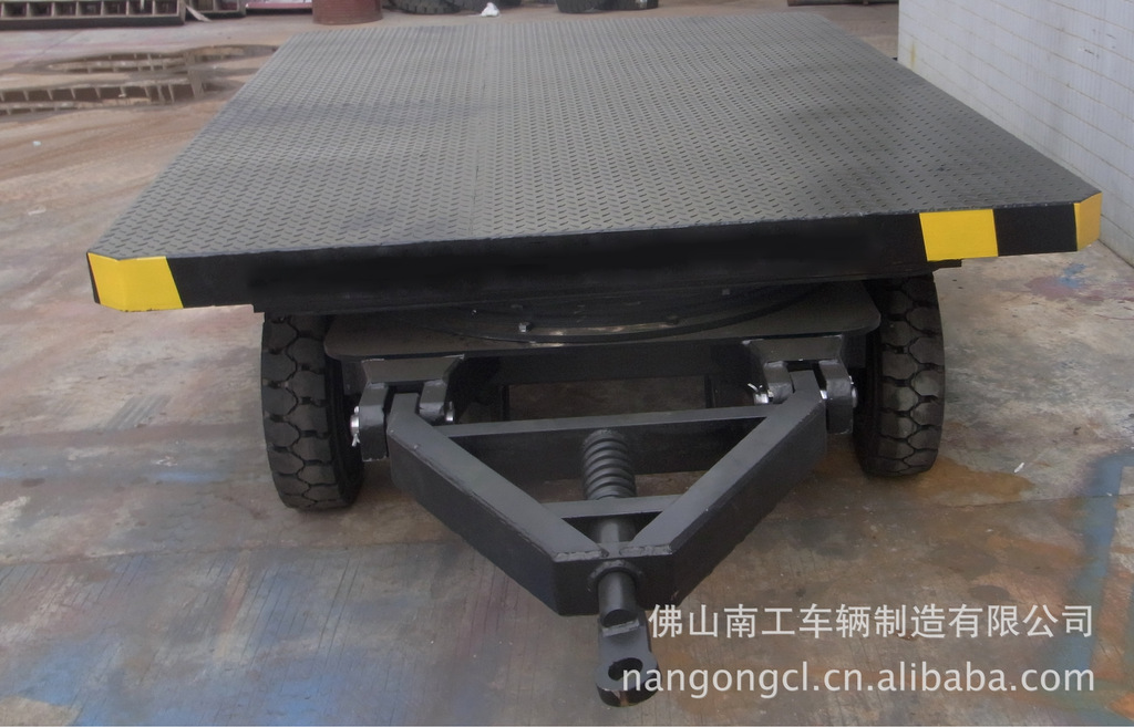 供应牵引拖车  20吨平板拖车