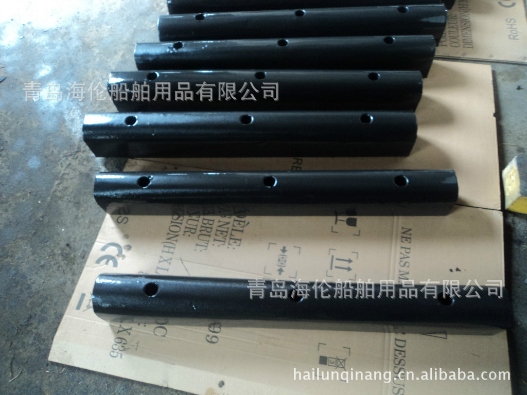 供应高弹性聚氨酯EVA圆形 D型实心护舷 橡胶圆形护舷 （4060图）