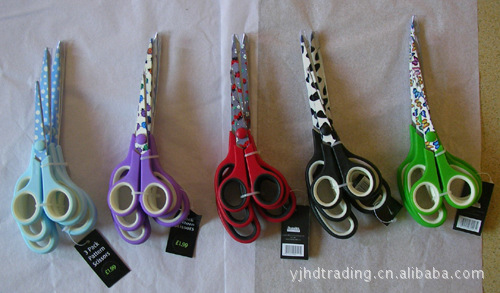 不锈钢橡塑柄剪刀，披覆剪刀， 学生剪。办公用剪HD010513