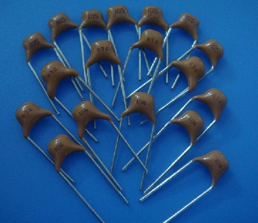 独石电容器104 脚距5.08 误差10% 厂家直供免费供样