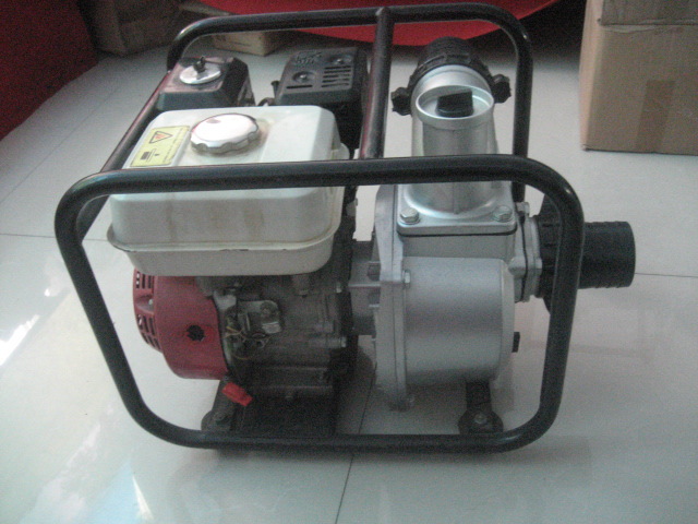 供应汽油机抽水泵，吸水泵，排水泵，力帆动力