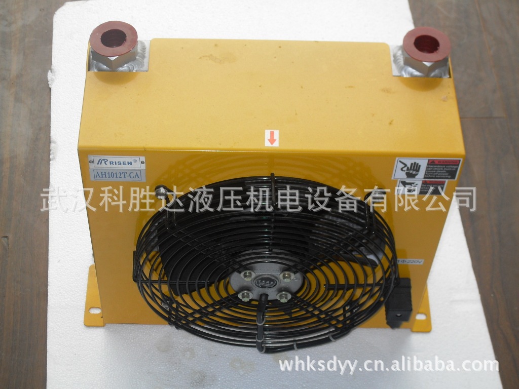 风冷却器AH0608T-CA AH0607AH0608TL风冷式油散热器
