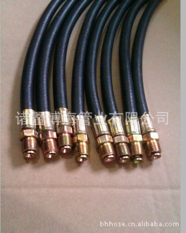 生产燃油管耐油管柴油管，汽油管及总成产品