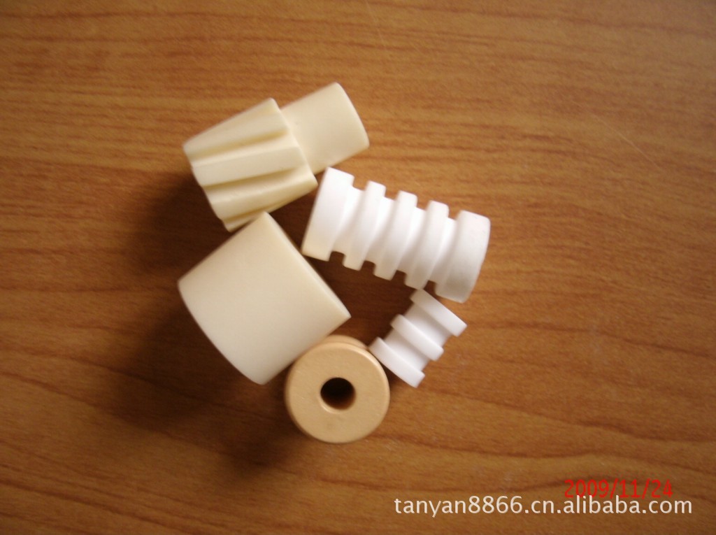 մɰ մɹ մ մ׹ մɹ