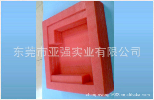 供应红色防静电珍珠棉片材冲型加工 EPE红色防静电珍珠棉盒子加工