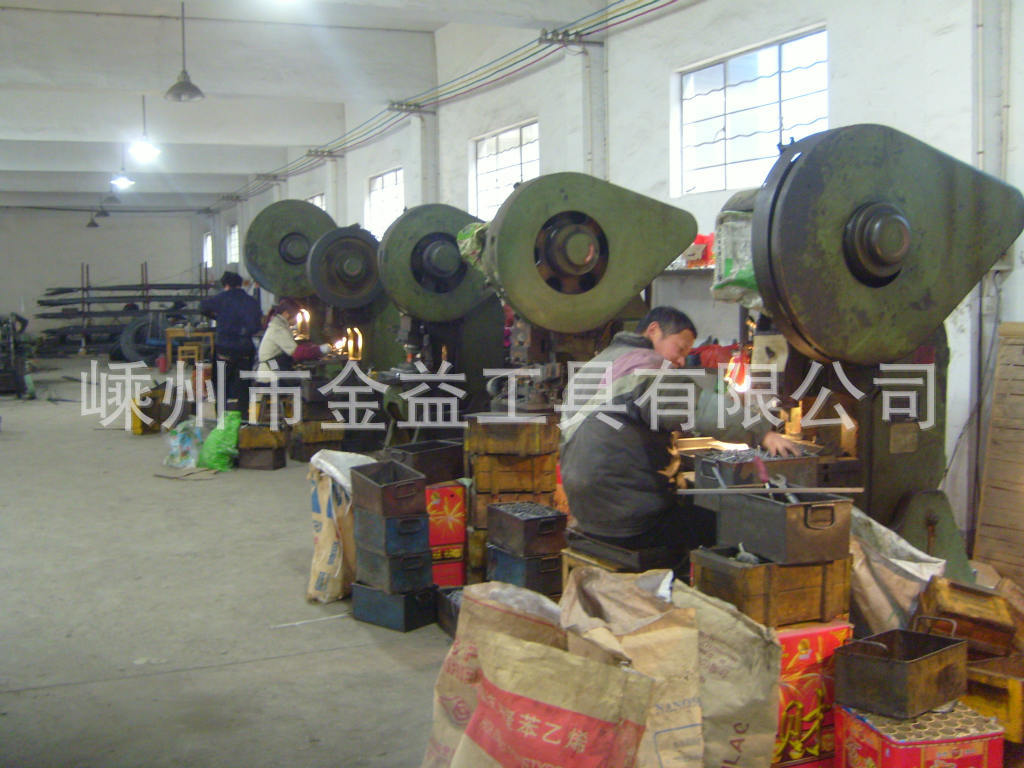 【金益工具】提供螺丝刀加工精密五金