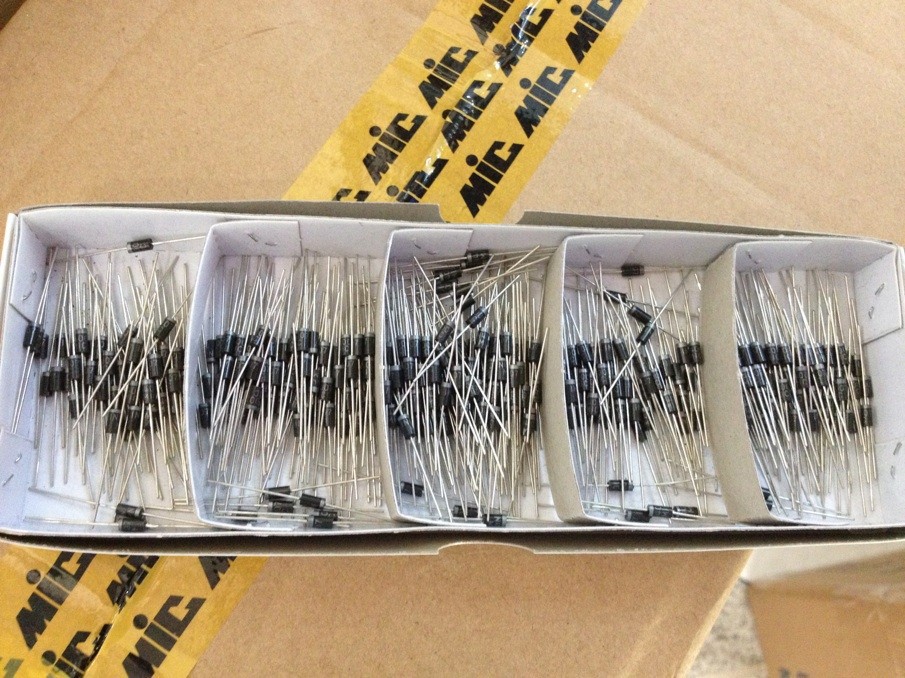 1N4007 DO-41 MIC 原装现货玻璃管高压