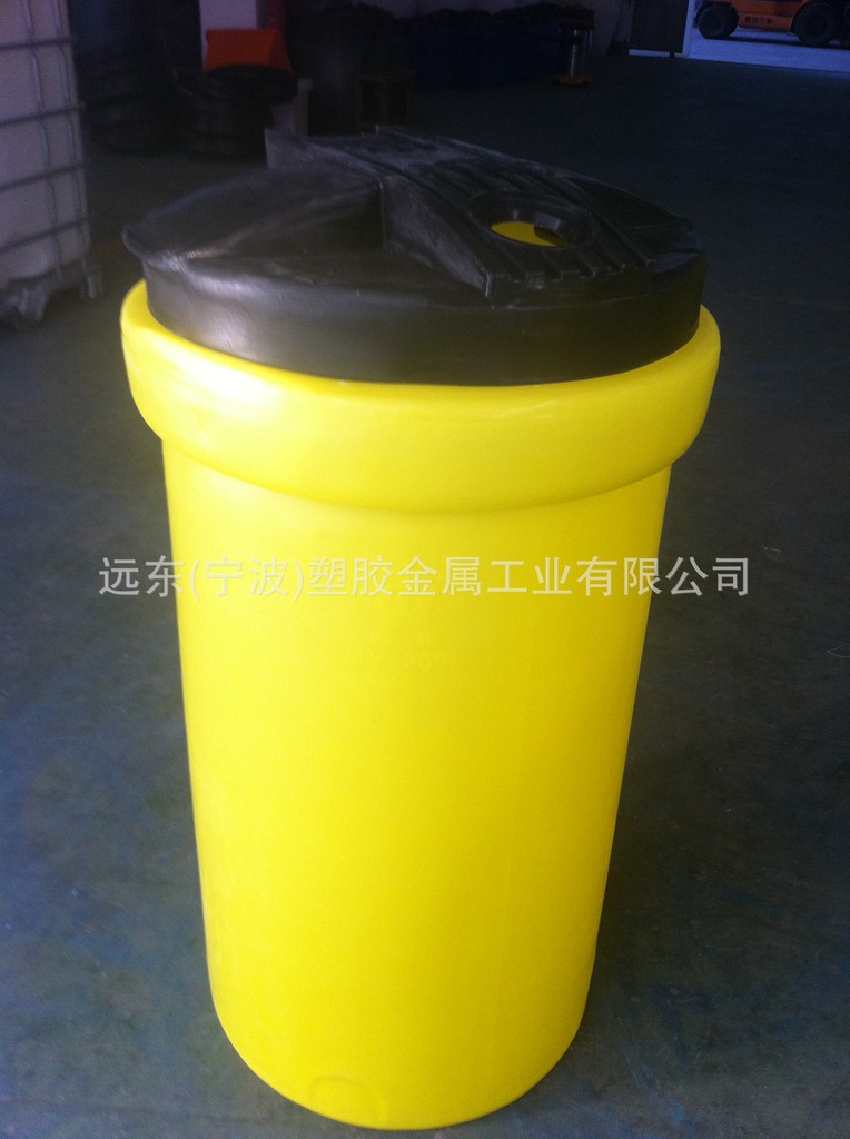 上海浙江慈溪滚塑厂家供应水处理盐箱PE 加药箱PE溶盐箱