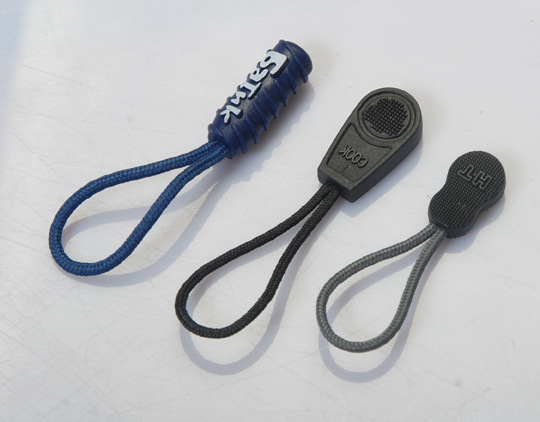 【伟兴辅料】提供绳子吊坠 注塑绳子 硅胶拉片