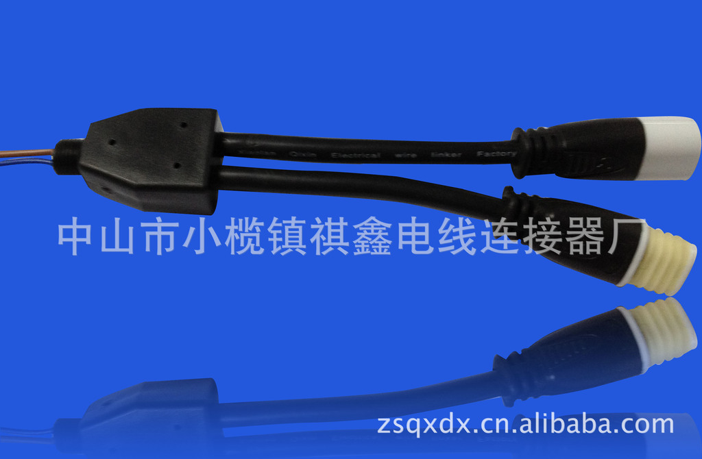 厂家直销LED防水连接器耐寒电线公母对接插头线三通T型线贴片dc插