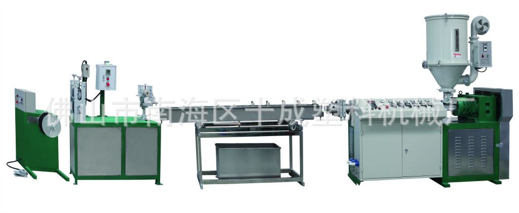 TPU\/PU工业气动管、TPU医疗管、PU肩带挤出