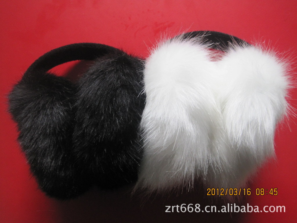 2013新款保暖耳套、毛绒保暖耳罩、耳机保暖耳套（可以定做）70G