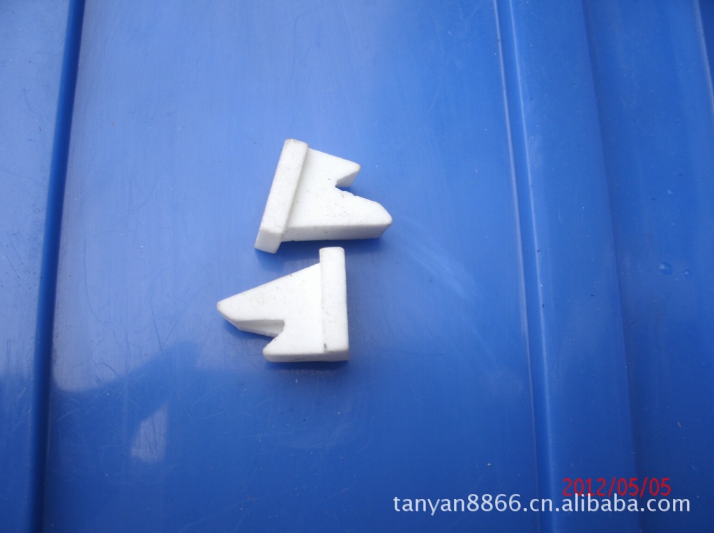 ����ʯ�մ� ʯӢɰ  �����մ� ΢���մ�Ƭ ΢���մɹ�