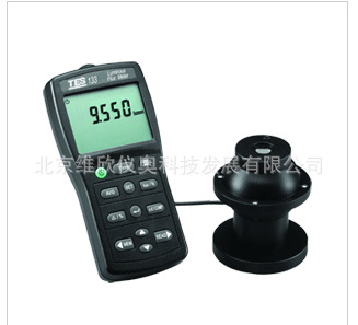 台湾泰仕TES133流明度仪TES-133流明度测试仪