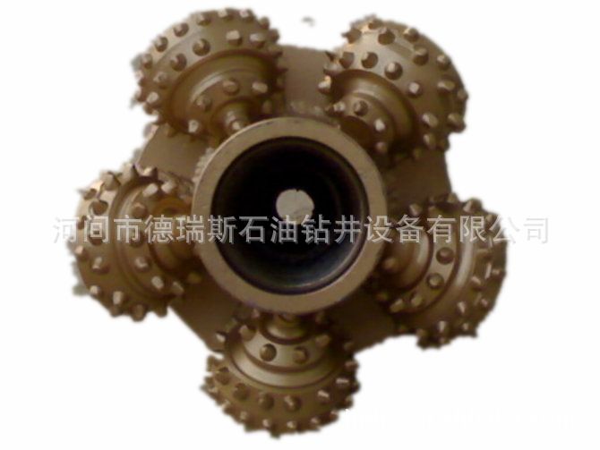 厂家长期供应大口径水井穿越桩基组装钻头扩孔钻头