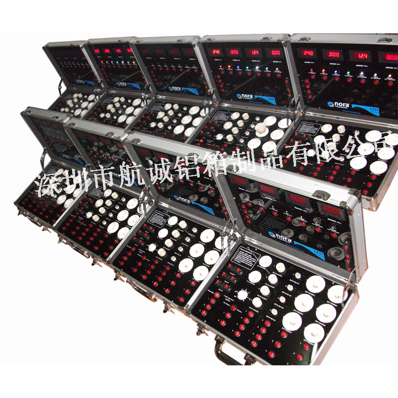 厂家直销led灯具展示箱、led灯箱、展示箱、led展示柜