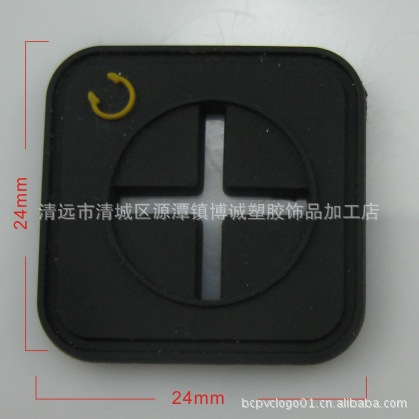 厂家直供各式耳机孔胶章软胶拉片箱包胶标钥匙扣吊饰