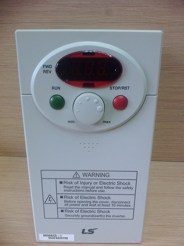 无锡LS变频器总代理SV055IS5-4  现货通用江苏变频器sv系列