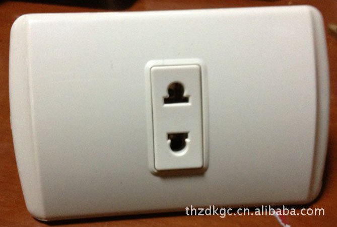 美式插座二孔，开关面板南美家用铜芯铜质嵌入式美标插座