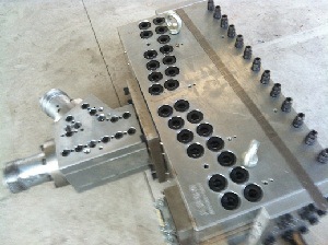 厂家直销1220mm（）PVC发泡板共挤发泡板共挤建筑模板模具