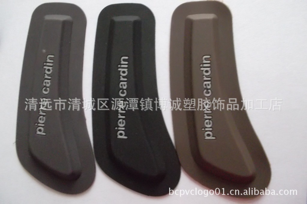 厂家直供各式PVC滴胶胶章鞋包PVC胶章胶标滴胶标