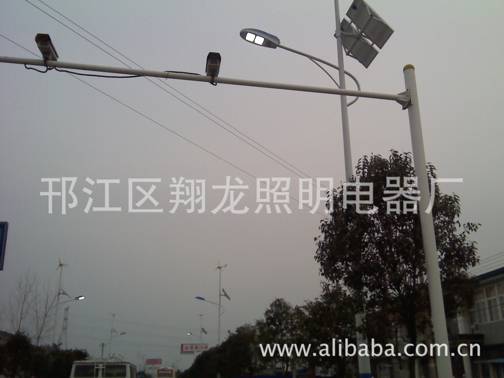 批发L型6.5米八角信号灯杆，道路信号灯杆，圆锥形信号灯杆