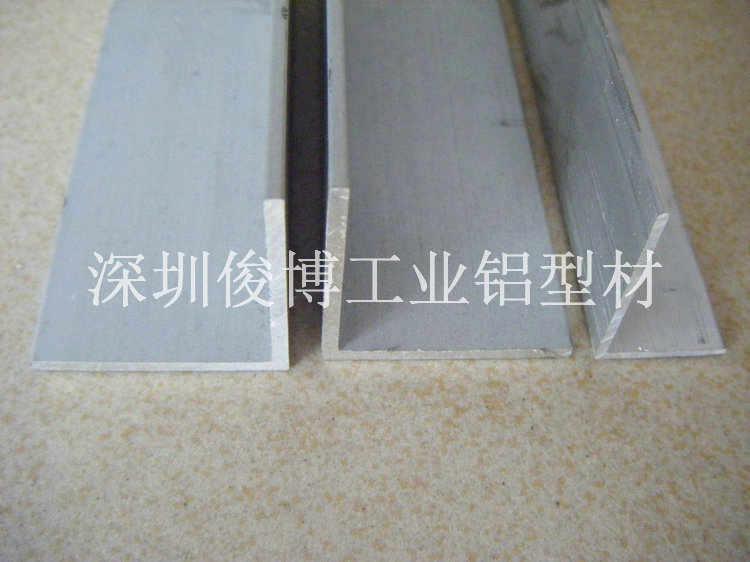 现货供应 角铝型材 铝型材方通角铝