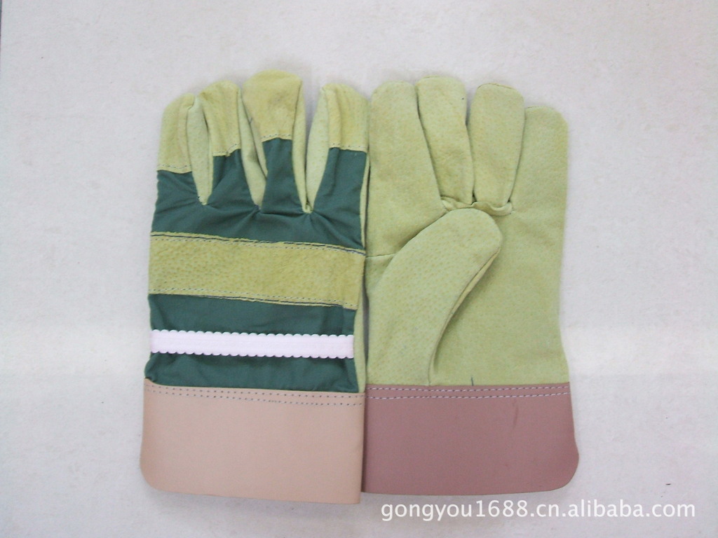 厂家直销畅销产品牛仔布泡沫口猪二层工作电焊手套劳保手套焊工