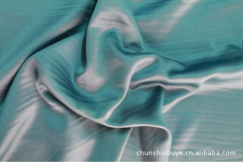 50D*50D亚光加捻色丁布