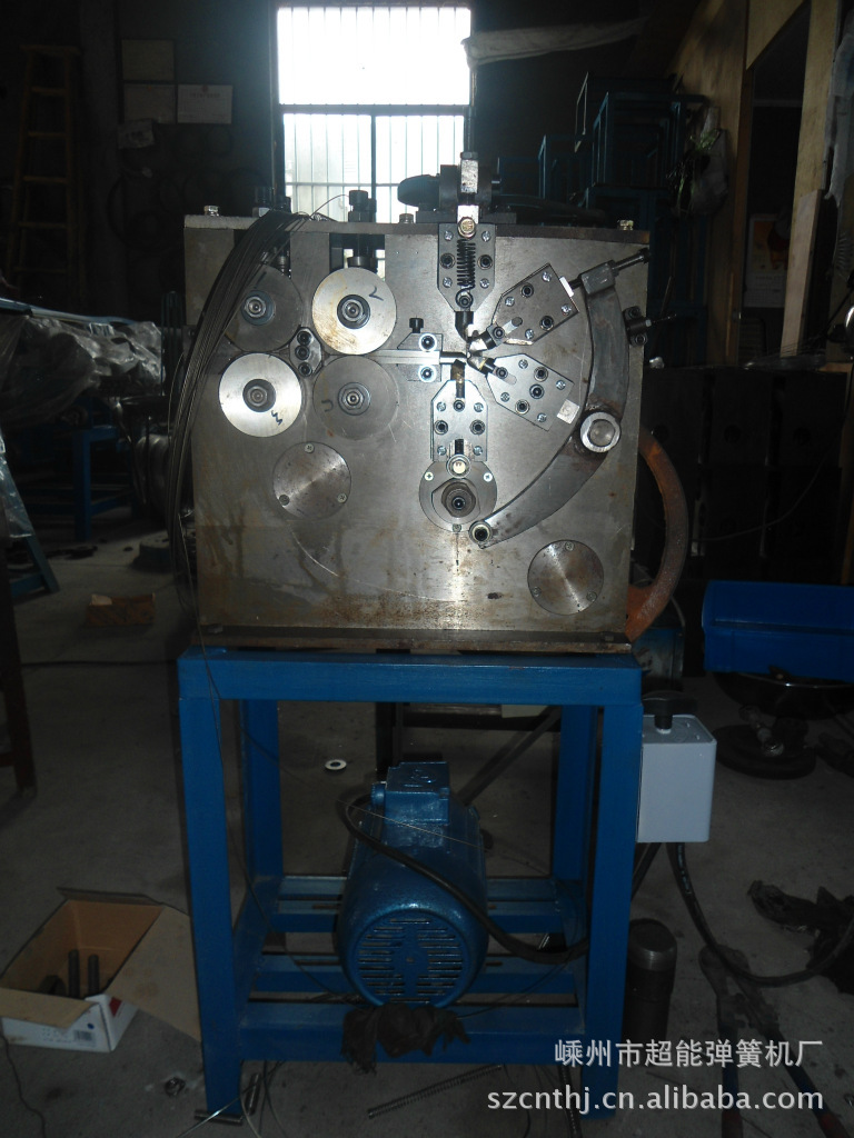 【供应】弹簧机械.全自动弹簧机，可以定制.自动打圈机，打圆机。