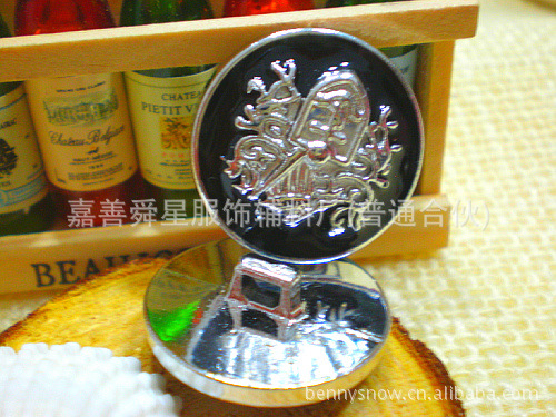 供应塑料电镀 品质纽扣 衬衫纽扣 西服纽扣 布包纽扣优质百搭