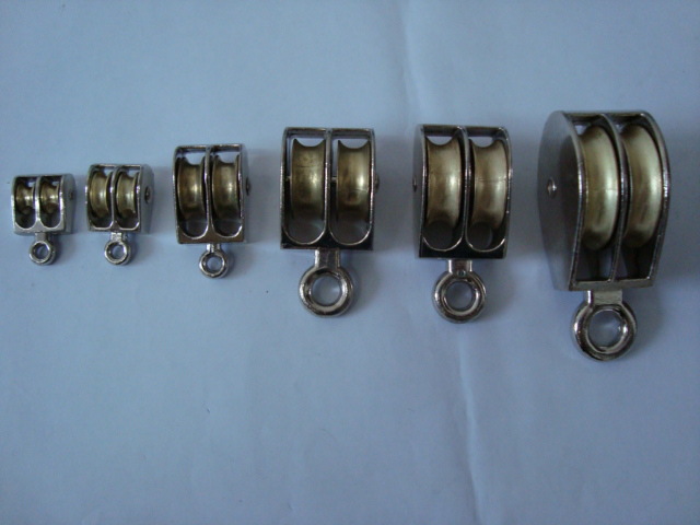 专业生产锌合金小滑轮 电镀镍金属滑轮滑轮索具