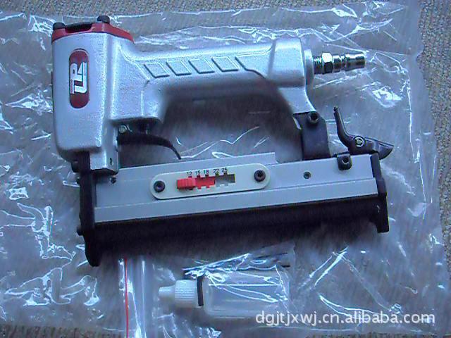 供应台湾LR牌P625优质蚊钉枪-工艺品的好工具气钉枪优质气动