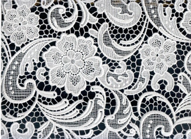 黑色白色 连衣裙婚纱批发 水溶涤光丝刺绣烫金粉花边腰果花布料