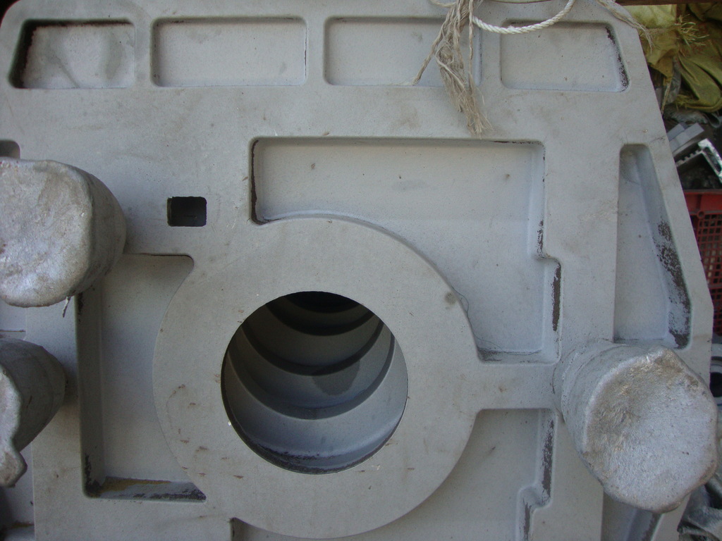 奉化博华 大量供应零部件模具铸造 大件铸造重工业厂家供应