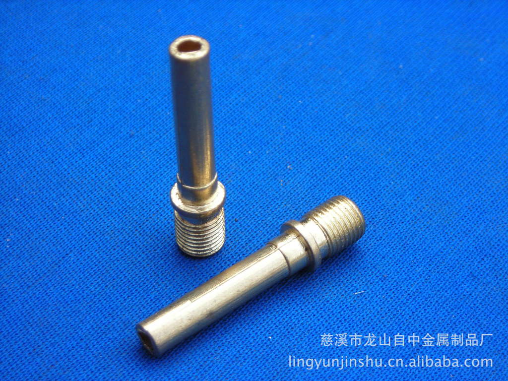 供应优质锌合金压铸件、优质锌合金气门嘴配件