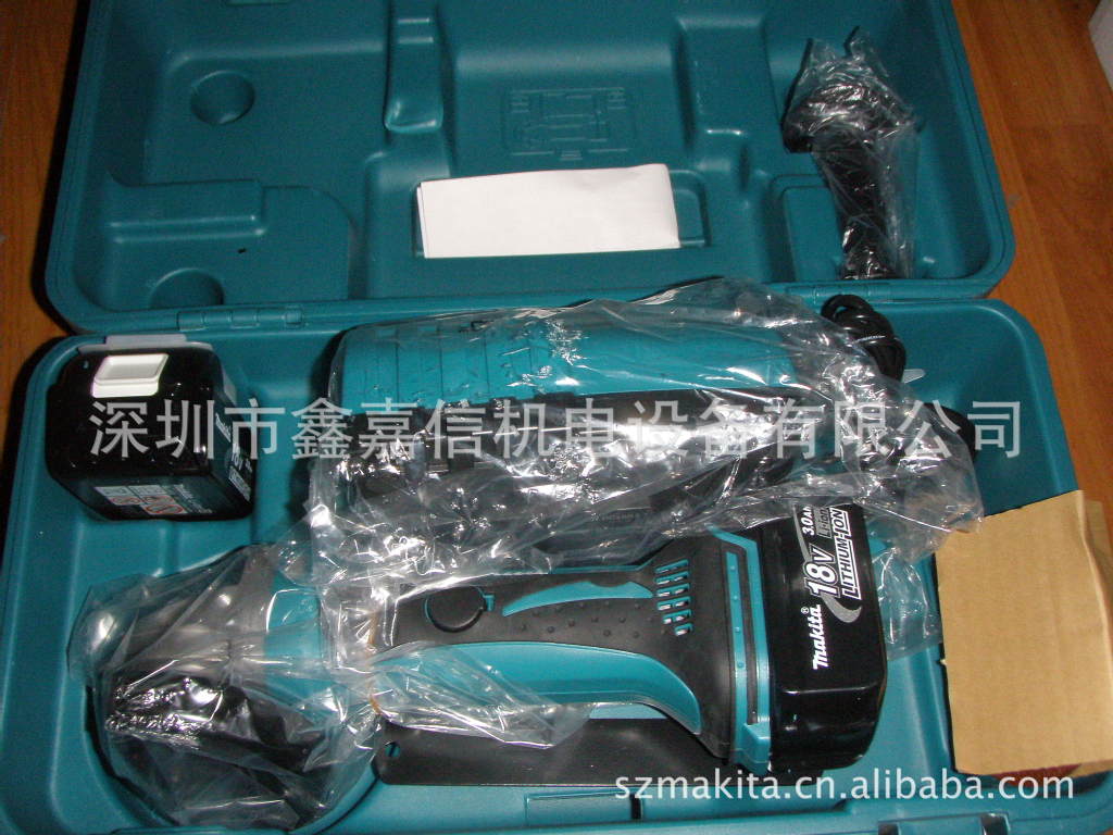 现货批发日本MAKITA牧田充电磨光机DGA452RFE