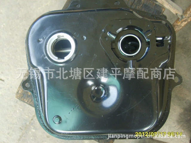 Подходит для топливного бака/бензобака Guangyang Future Warrior Two Chongtian Corban Caddy KEB7-100CC из Тайваня [только]