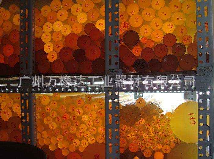 供应橡胶减震垫、聚氨酯减震垫