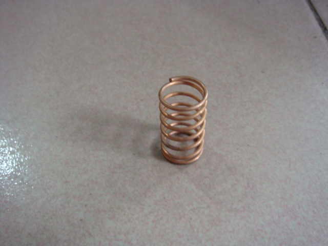 36型三缸活塞泵弹簧，气室座里的弹簧，打药泵，洗网机配件零件