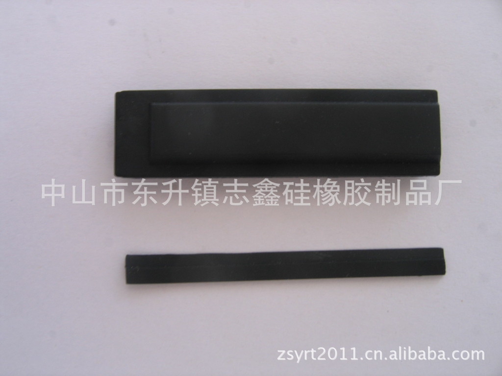 中山硅橡胶制品硅胶杂件硅胶五金件 硅胶锁匙扣 硅胶标识牌可定制