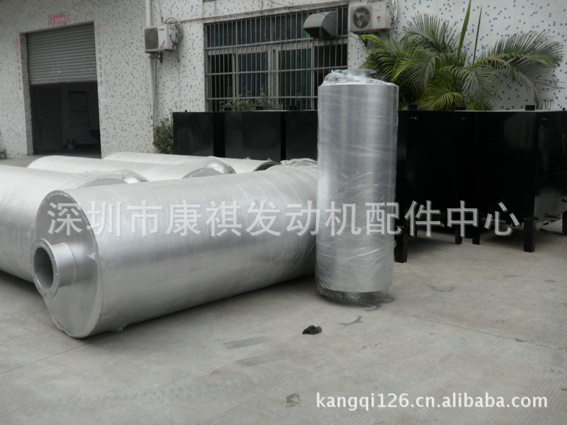 供应一、二级消声器、波纹减震管、消音门